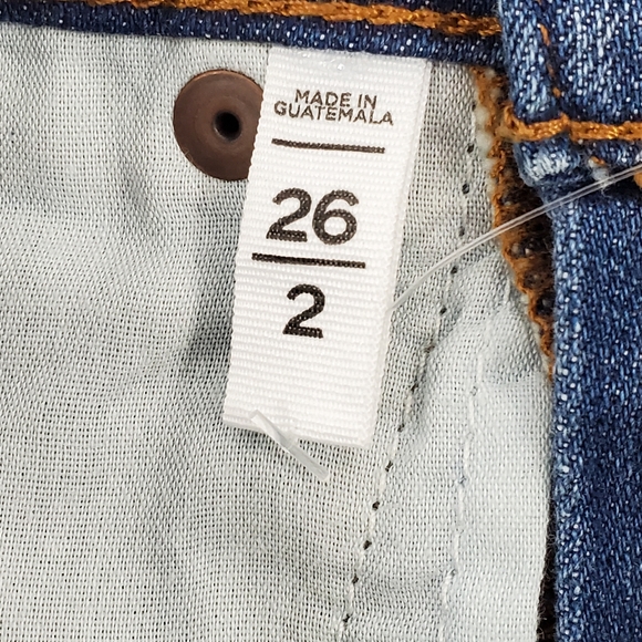 NWT Loft Jean Cut Off Shorts Size 26 - Picture 9 of 11